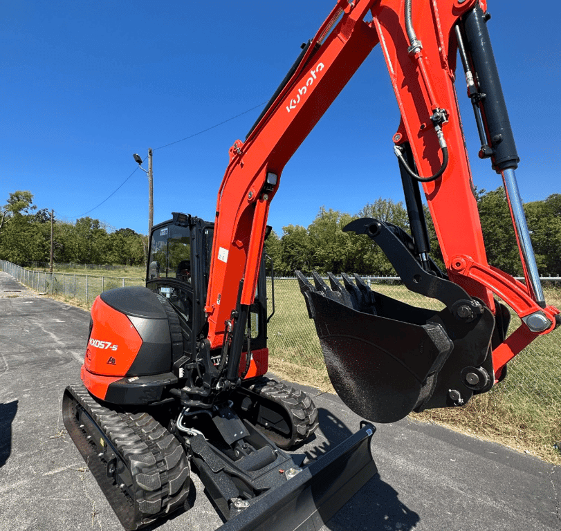 13000 Lb- Excavator- KX057