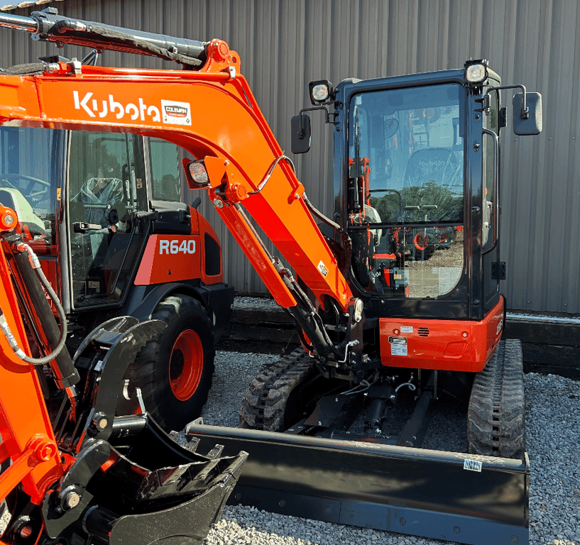 8800 Lb- Excavator Kubota U35